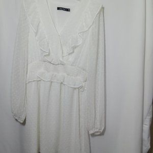 Doe & Rae Dress- Midi, size M, Off White